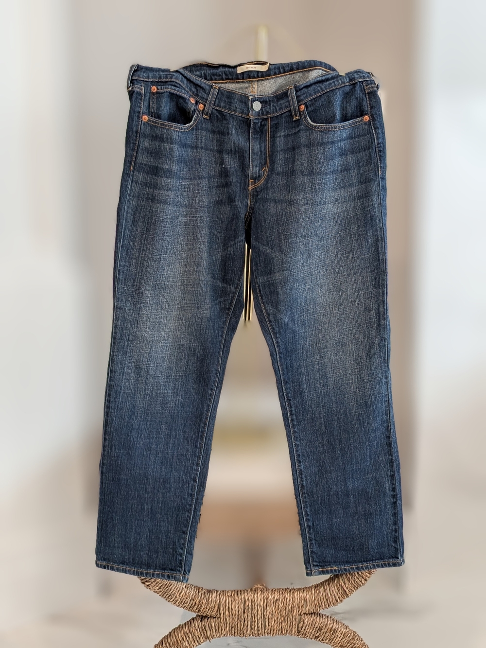 Levi Strauss & Co Women's Straight-Leg Boyfriend Jeans Blue Wash W31